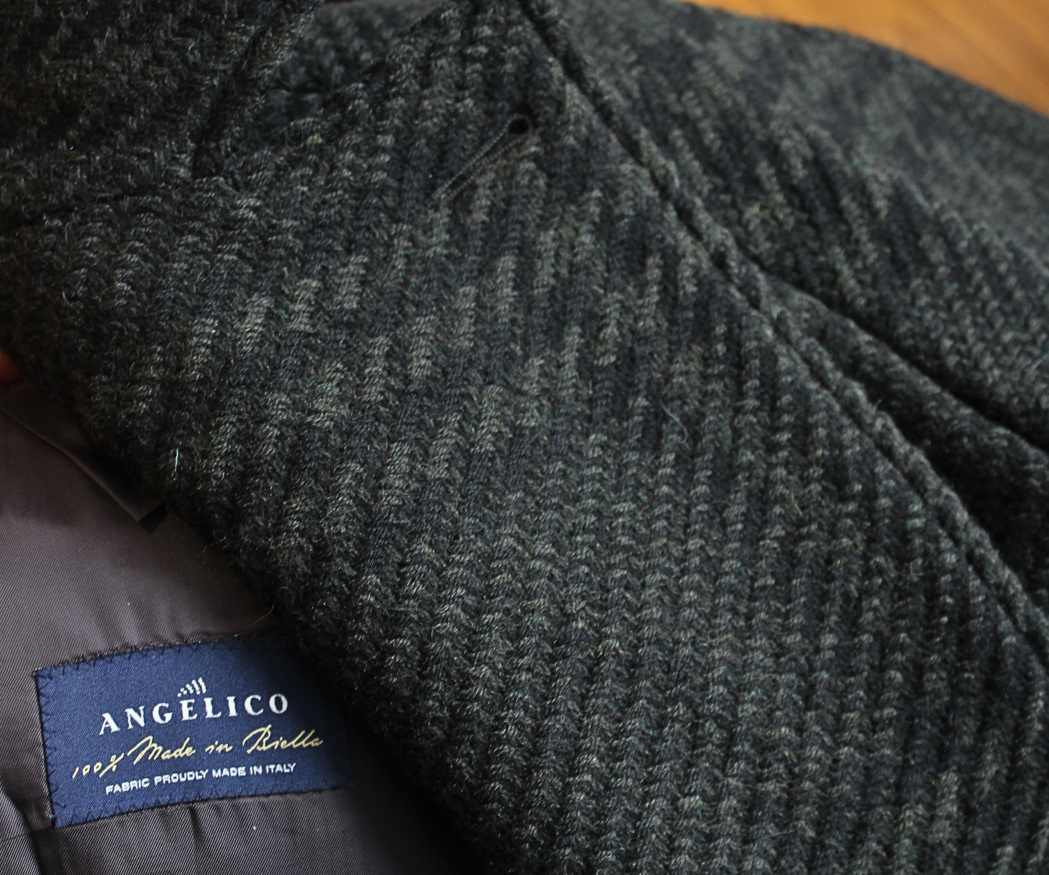 POSZETKA/HERSE 1868 – Zielony Raglanowy Płaszcz w Kratę – 100% Wool (44-58)